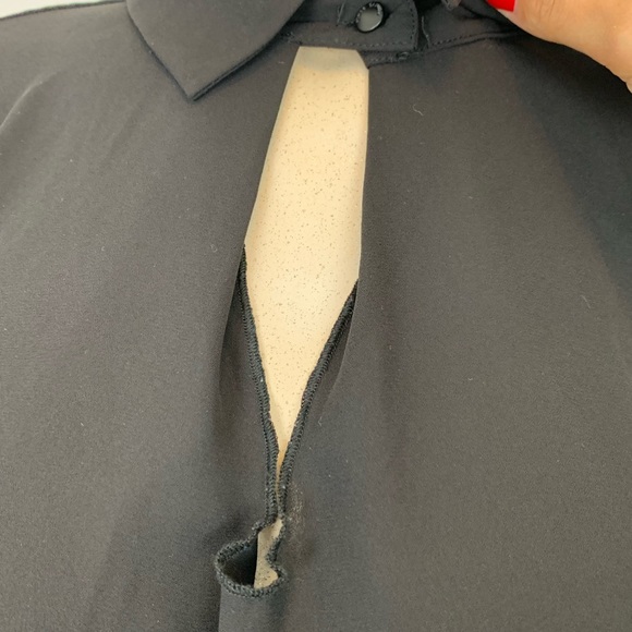 2/40🌸NWOT Vince Camuto Flare Cuff Blouse Black - Picture 4 of 7